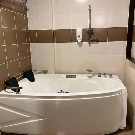 Homestay Melaka B Lagoon Studio Apartment Free Waterpark Tickets Kampong Bukit Beruang 외부 사진
